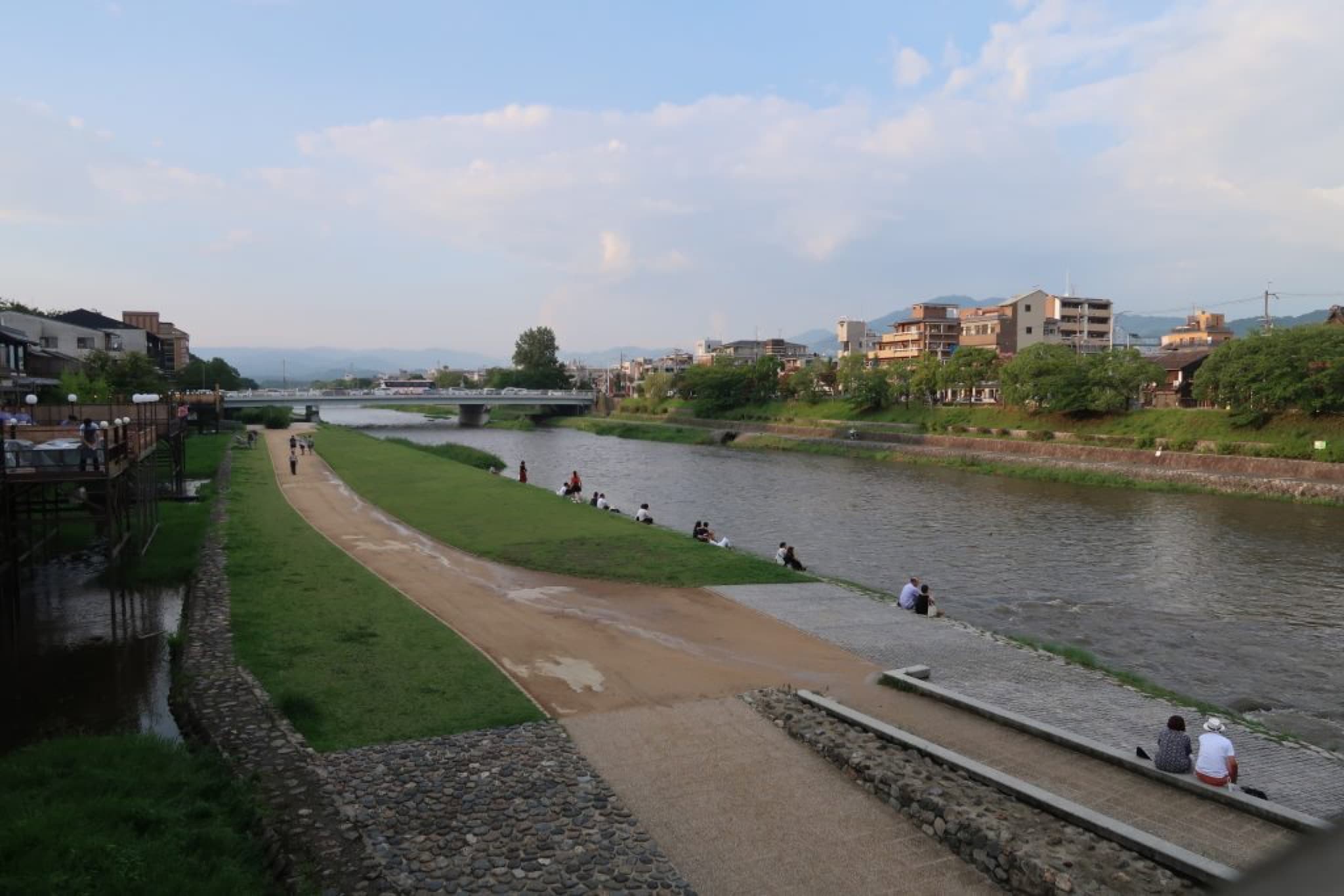 kyoto kamogawa