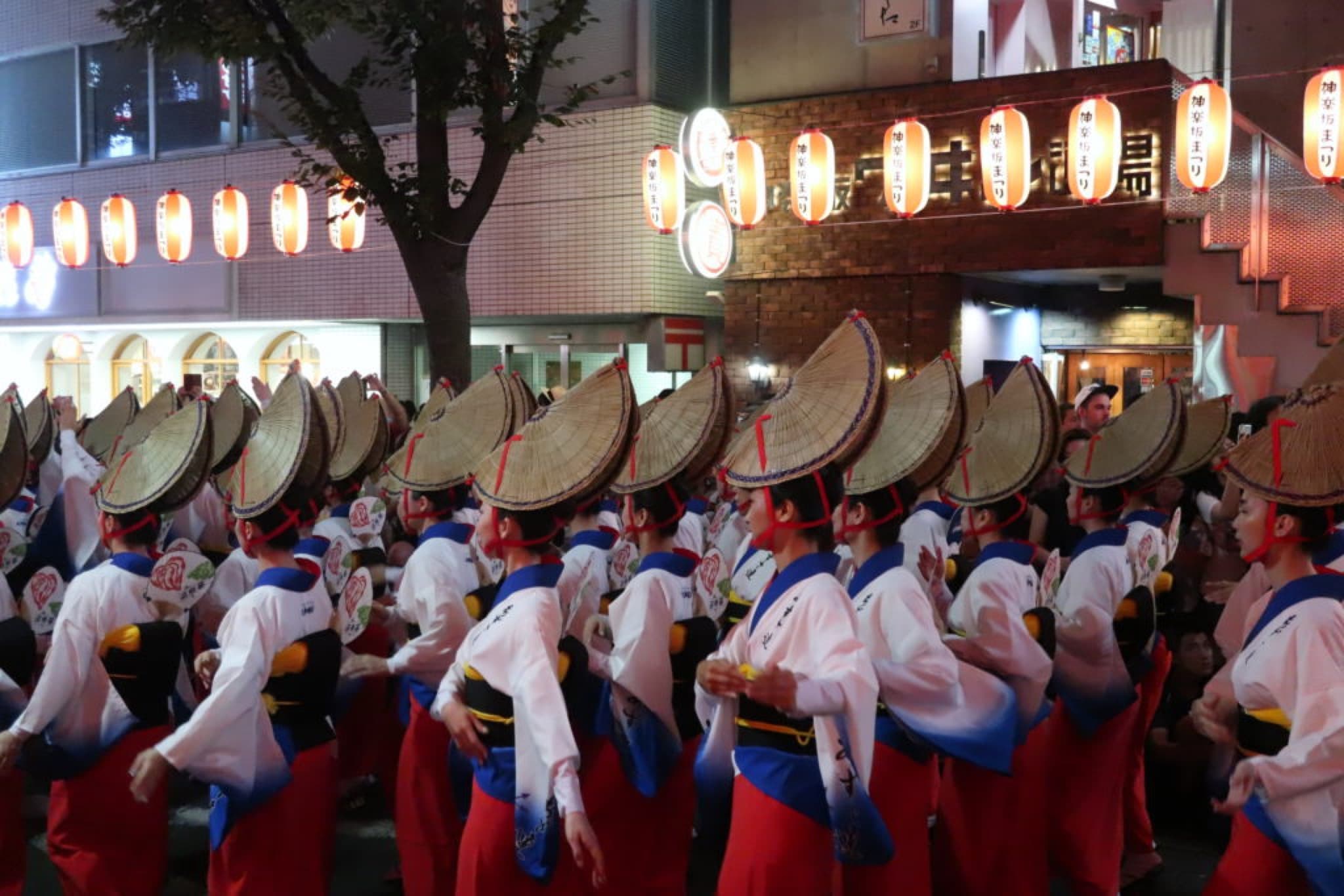 kagurazaka awa odori
