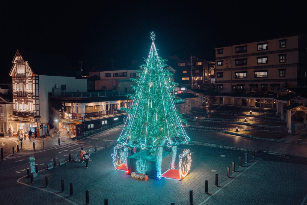 Yubatake Tree & Illumination kusatsu