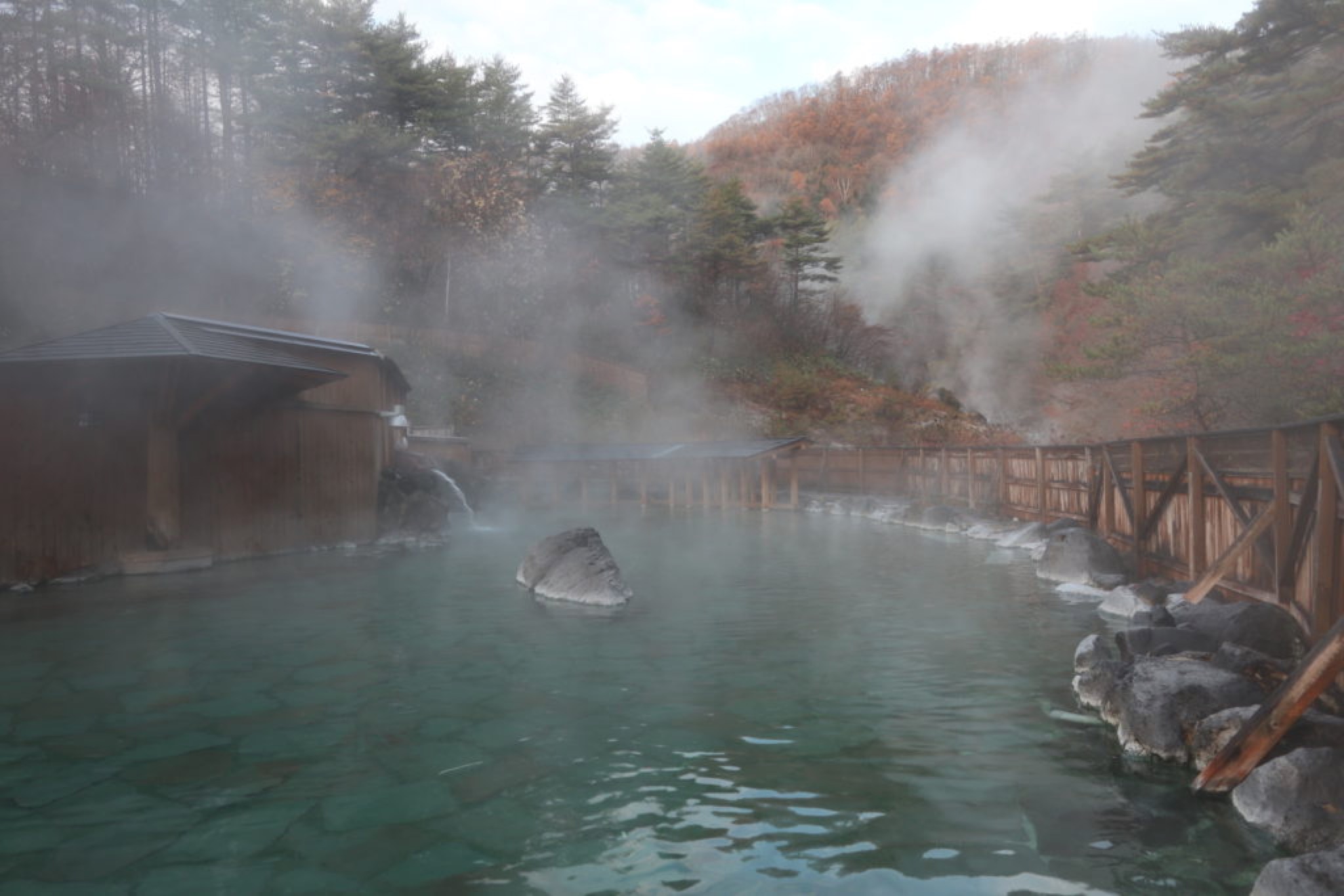 sainokawara koen onsen