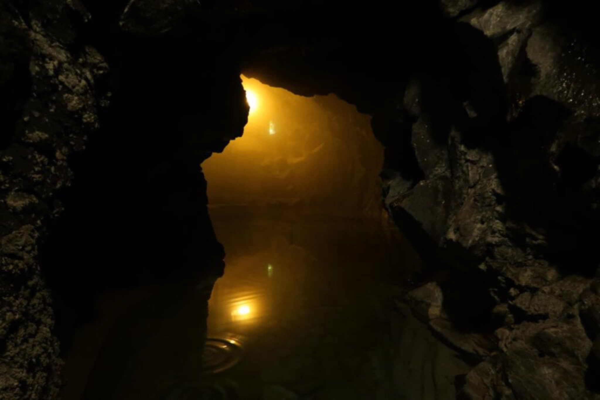 onsen grotte