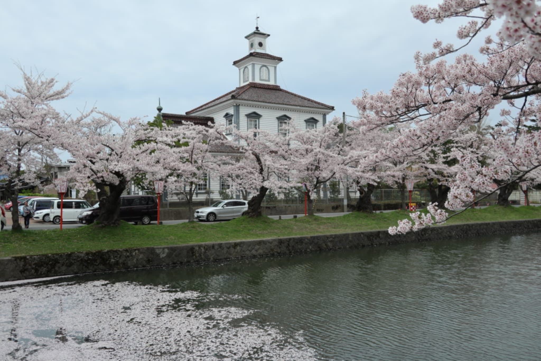 tsuruoka parc