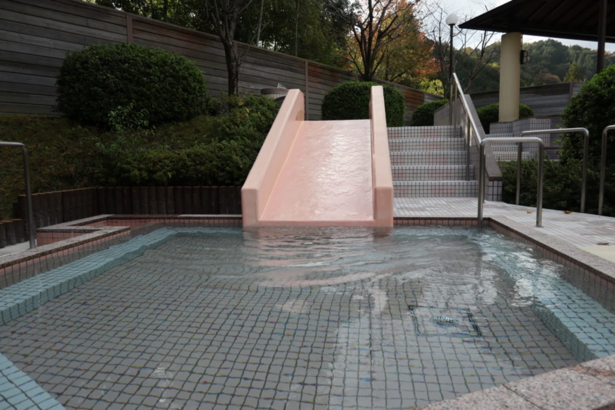 onsen toboggan