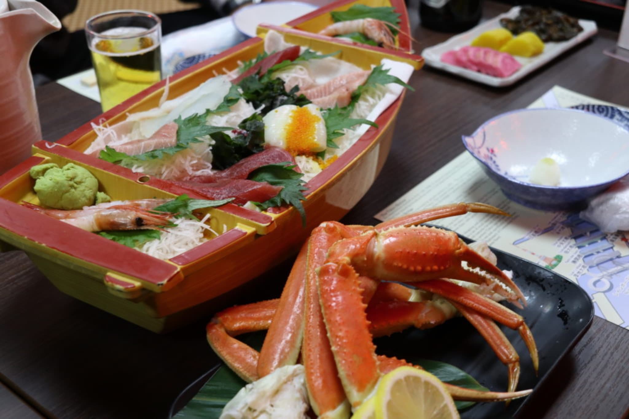 sashimi yakatabune