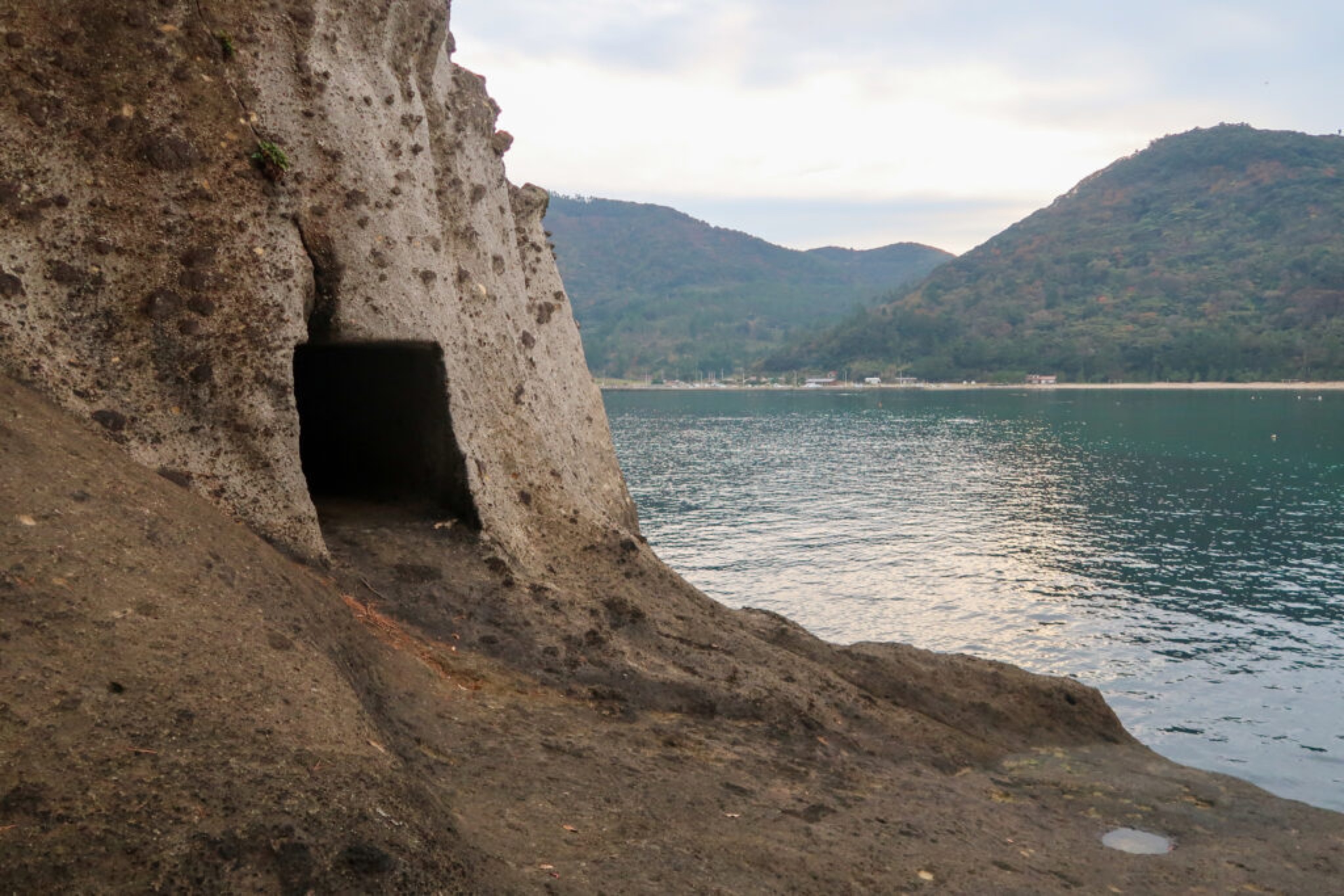 fukuura tunnels