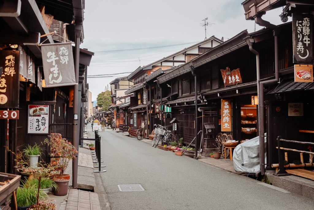 sanmachi suji takayama