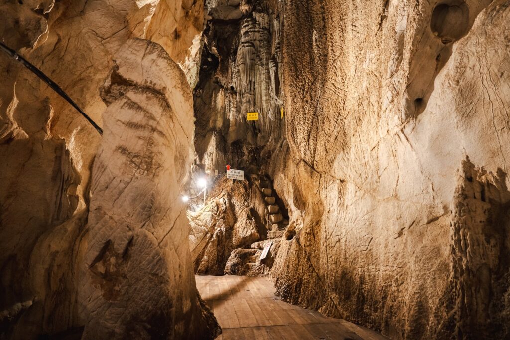 grotte hakuundo taishaku