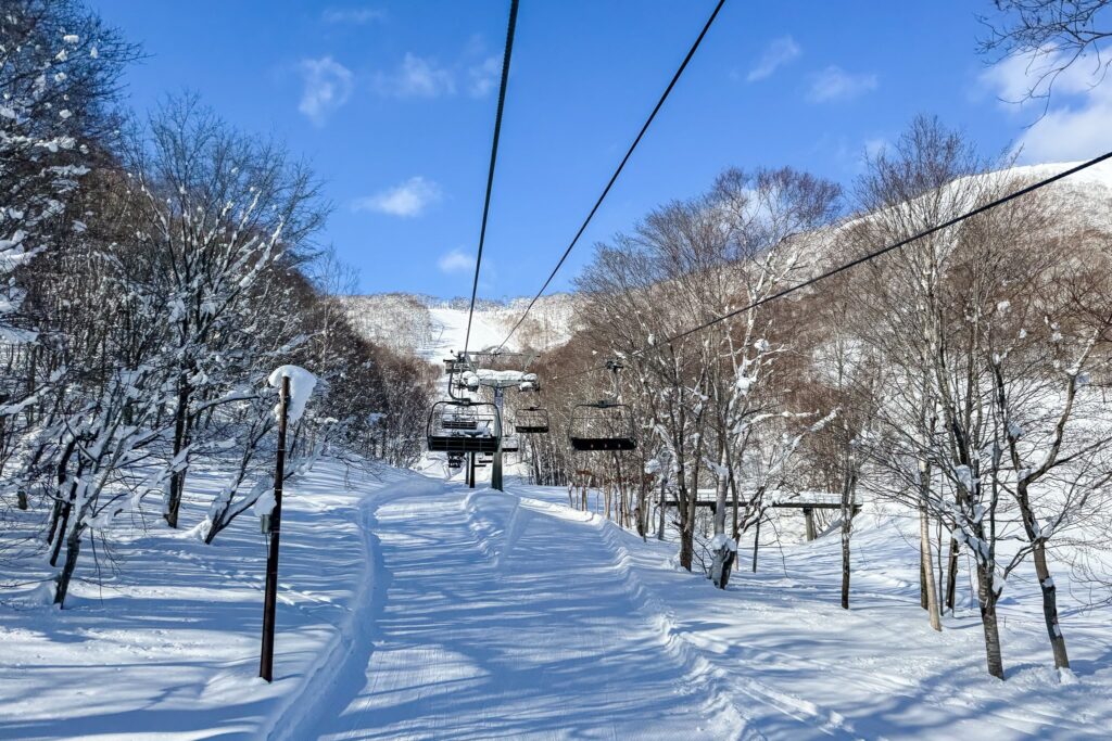 skier au japon