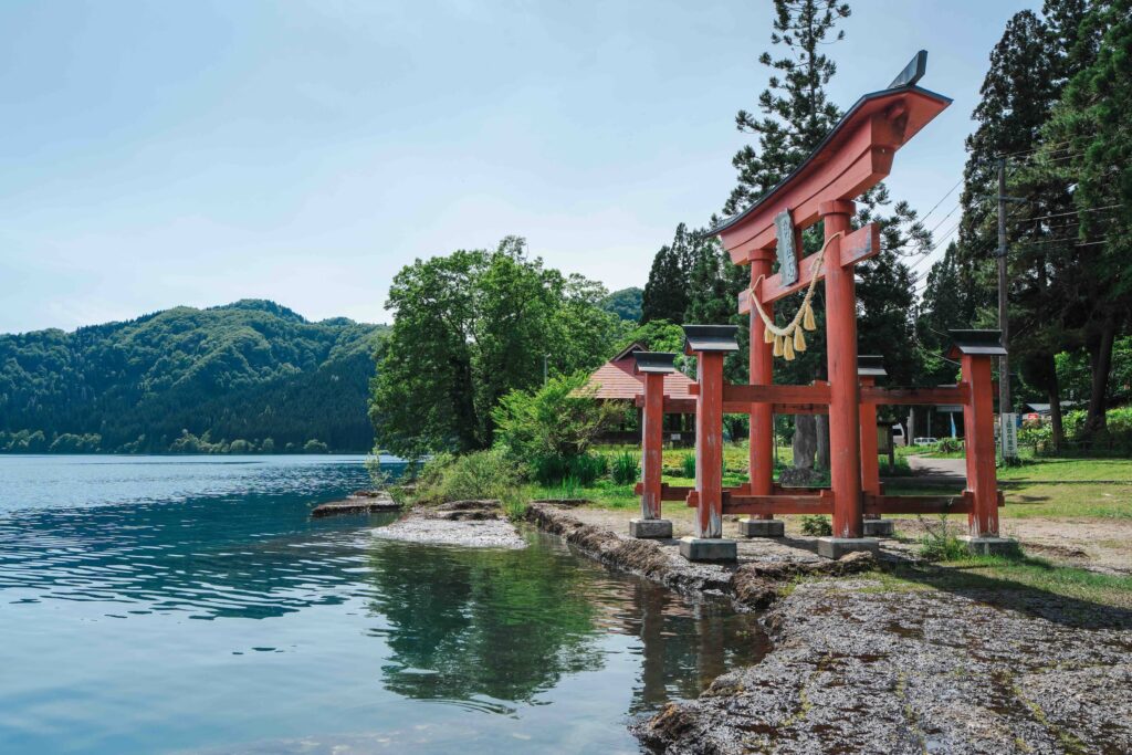 gozanoishi jinja tazawa