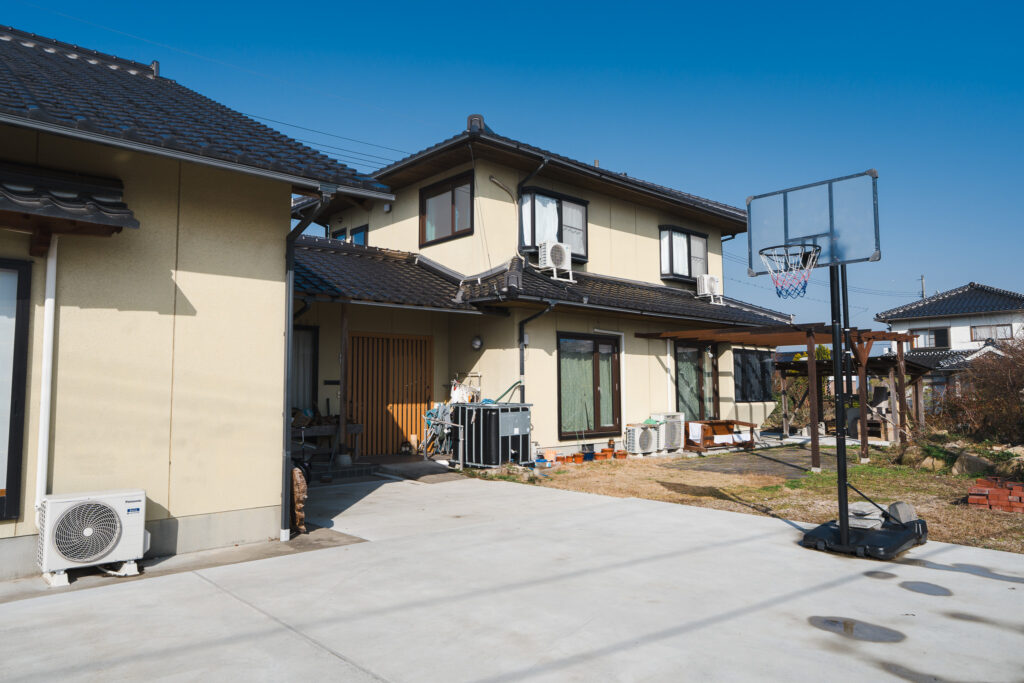 kurayoshi la tanière