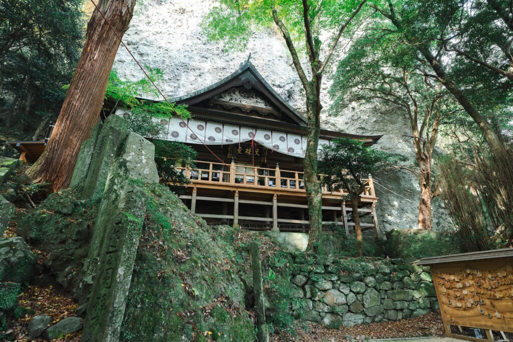 temple monjusen-ji oita