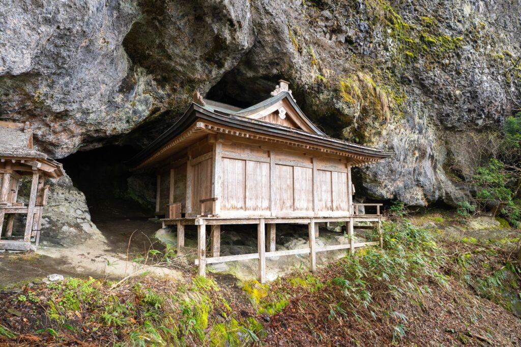 mitoku nageiredo